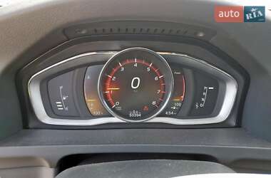 Универсал Volvo V60 Cross Country 2018 в 