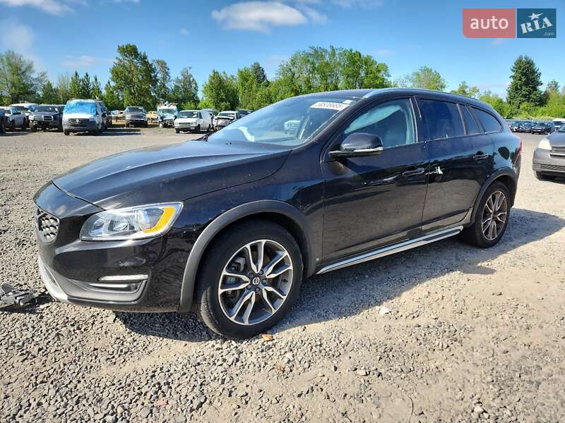 Volvo V60 Cross Country 2018