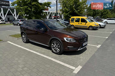 Універсал Volvo V60 Cross Country 2016 в Хмельницькому