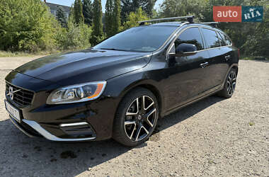 Універсал Volvo V60 Cross Country 2018 в Львові