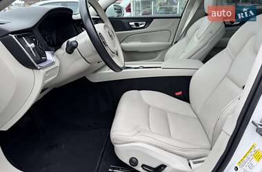 Универсал Volvo V60 Cross Country 2020 в 