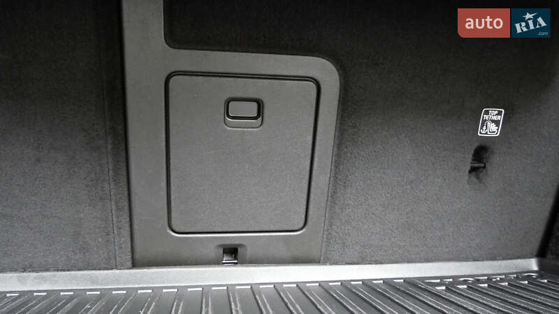 Універсал Volvo V60 Cross Country 2020 в Львові фото 69 Універсал Volvo V60 Cross Country 2020 в Львові