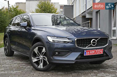 Універсал Volvo V60 Cross Country 2020 в Львові
