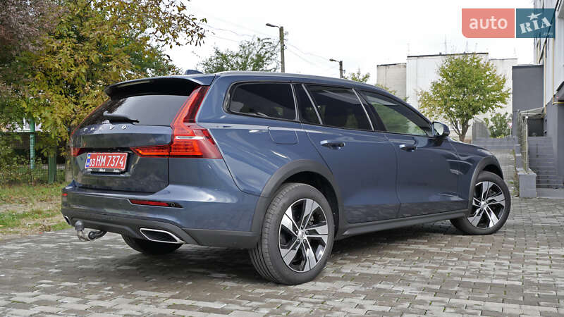 Універсал Volvo V60 Cross Country 2020 в Львові фото 22 Універсал Volvo V60 Cross Country 2020 в Львові