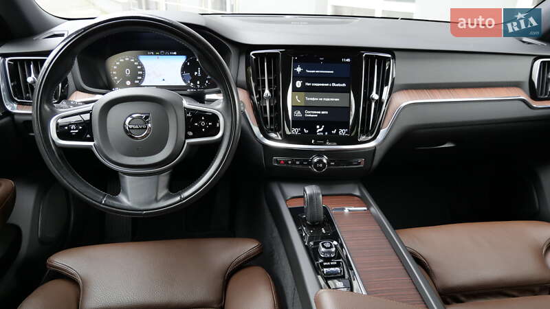 Універсал Volvo V60 Cross Country 2020 в Львові фото 38 Універсал Volvo V60 Cross Country 2020 в Львові