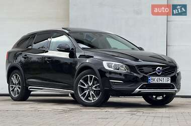 Універсал Volvo V60 Cross Country 2018 в 