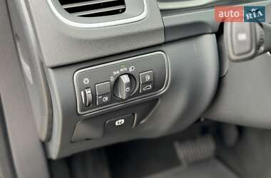 Універсал Volvo V60 Cross Country 2018 в 