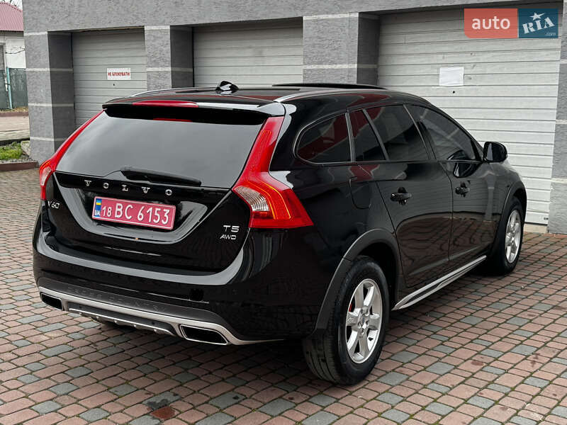 Універсал Volvo V60 Cross Country 2015 в Івано-Франківську фото 56 Універсал Volvo V60 Cross Country 2015 в Івано-Франківську