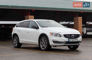 Универсал Volvo V60 Cross Country 2016 в Львове