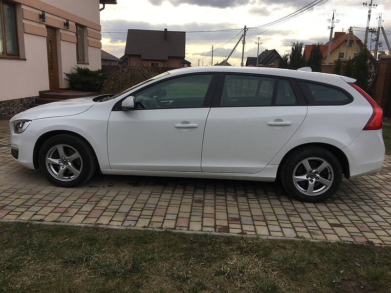 Універсал Volvo V60 2017 в Луцьку фото 9 Універсал Volvo V60 2017 в Луцьку