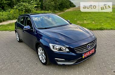 Универсал Volvo V60 2014 в Ровно