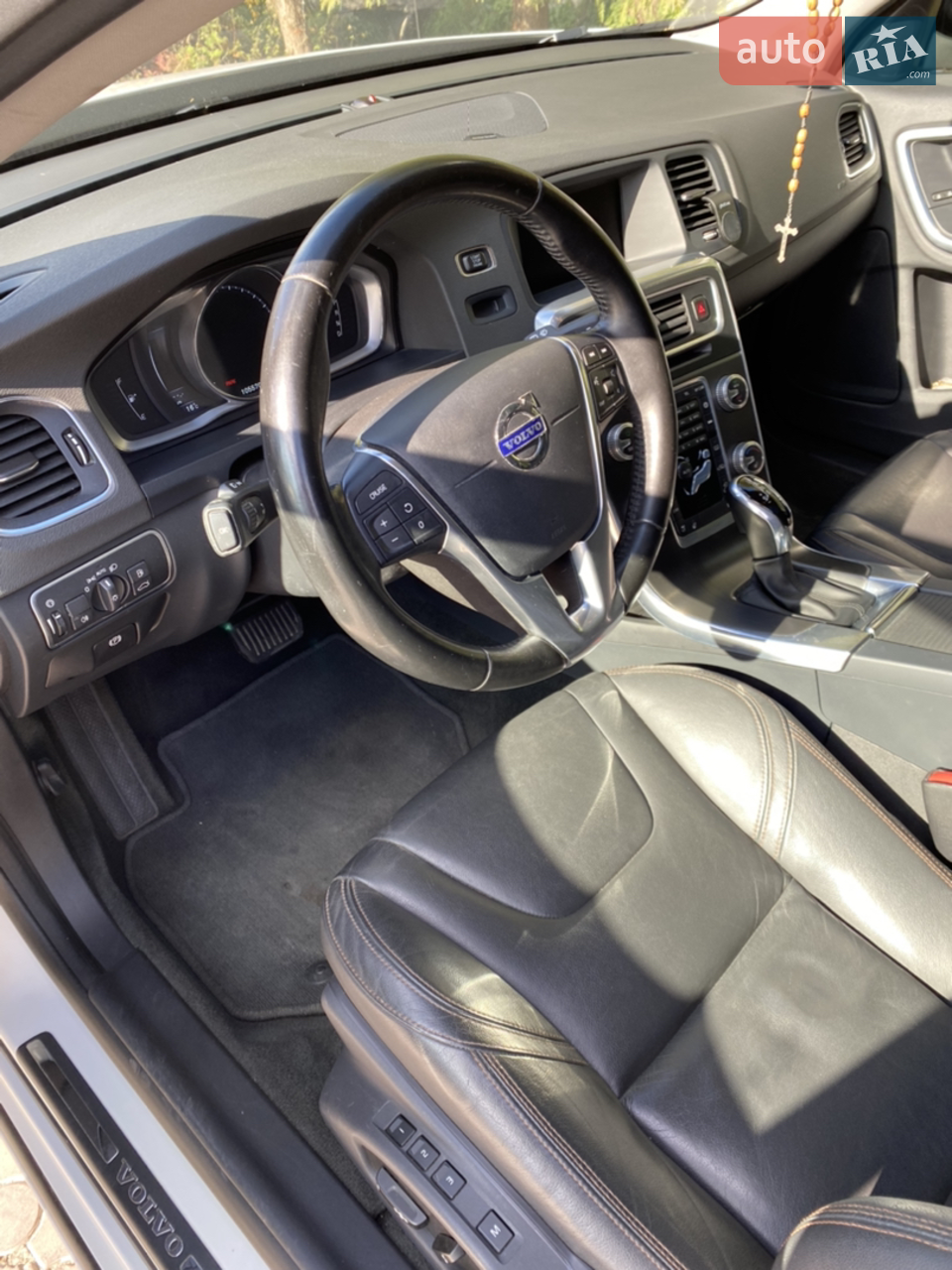 2015 Volvo V60 - мініатюра 5