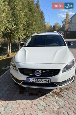 Универсал Volvo V60 2015 в Львове