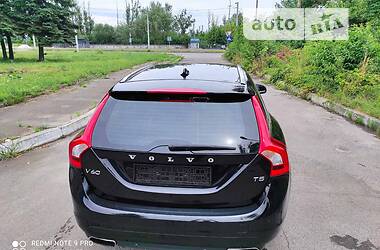 Универсал Volvo V60 2017 в Львове