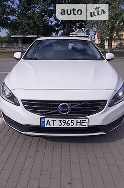 Універсал Volvo V60 2016 в Коломиї