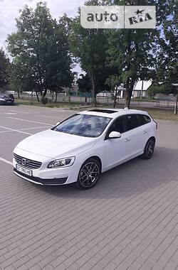 Універсал Volvo V60 2016 в Коломиї