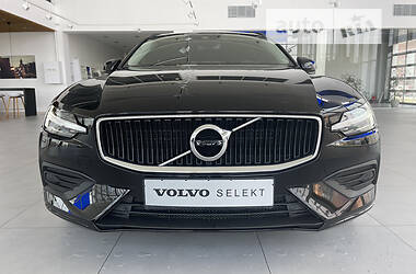 Универсал Volvo V60 2021 в Днепре