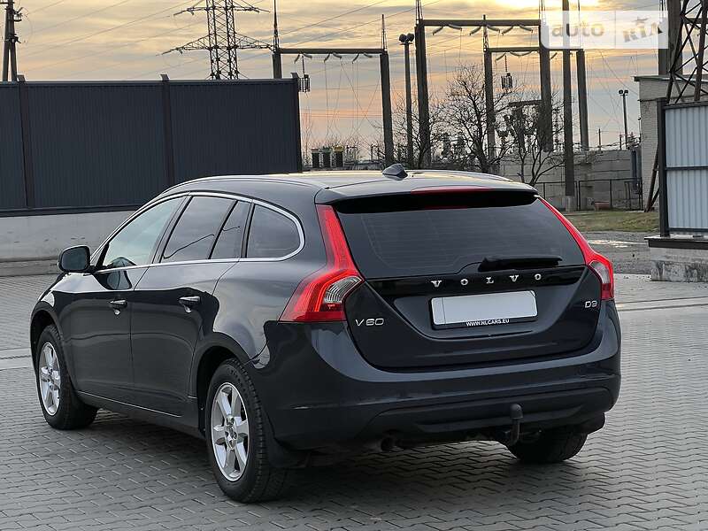Универсал Volvo V60 2012 в Луцке