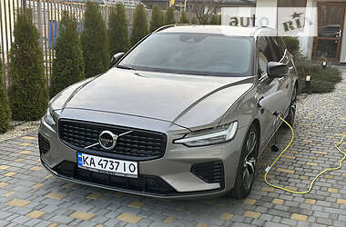 Універсал Volvo V60 2020 в Києві
