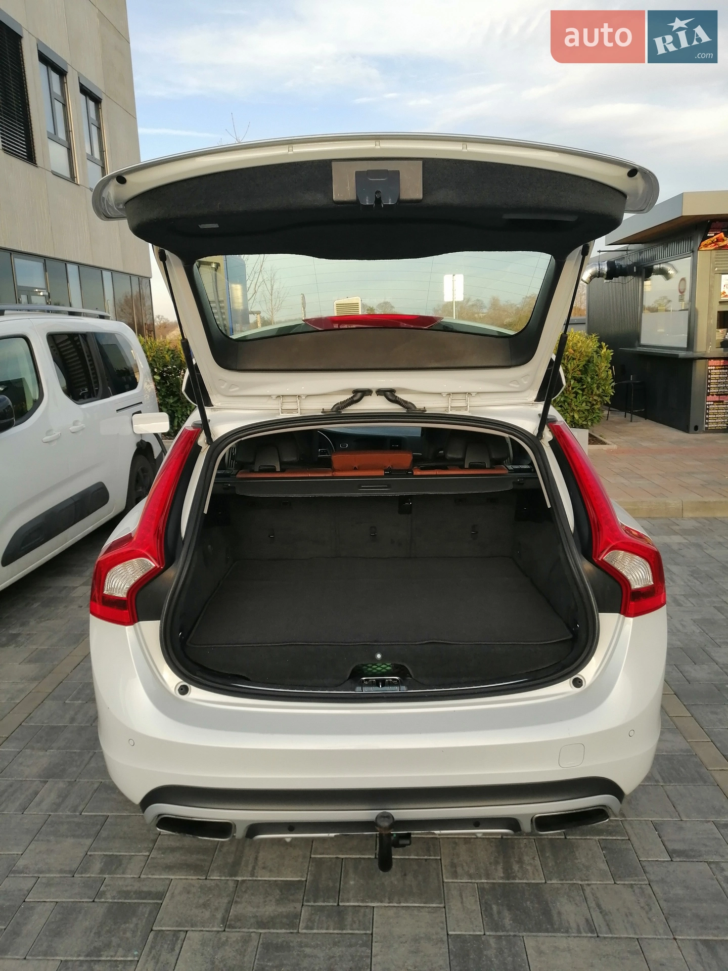 2014 Volvo V60 - мініатюра 36