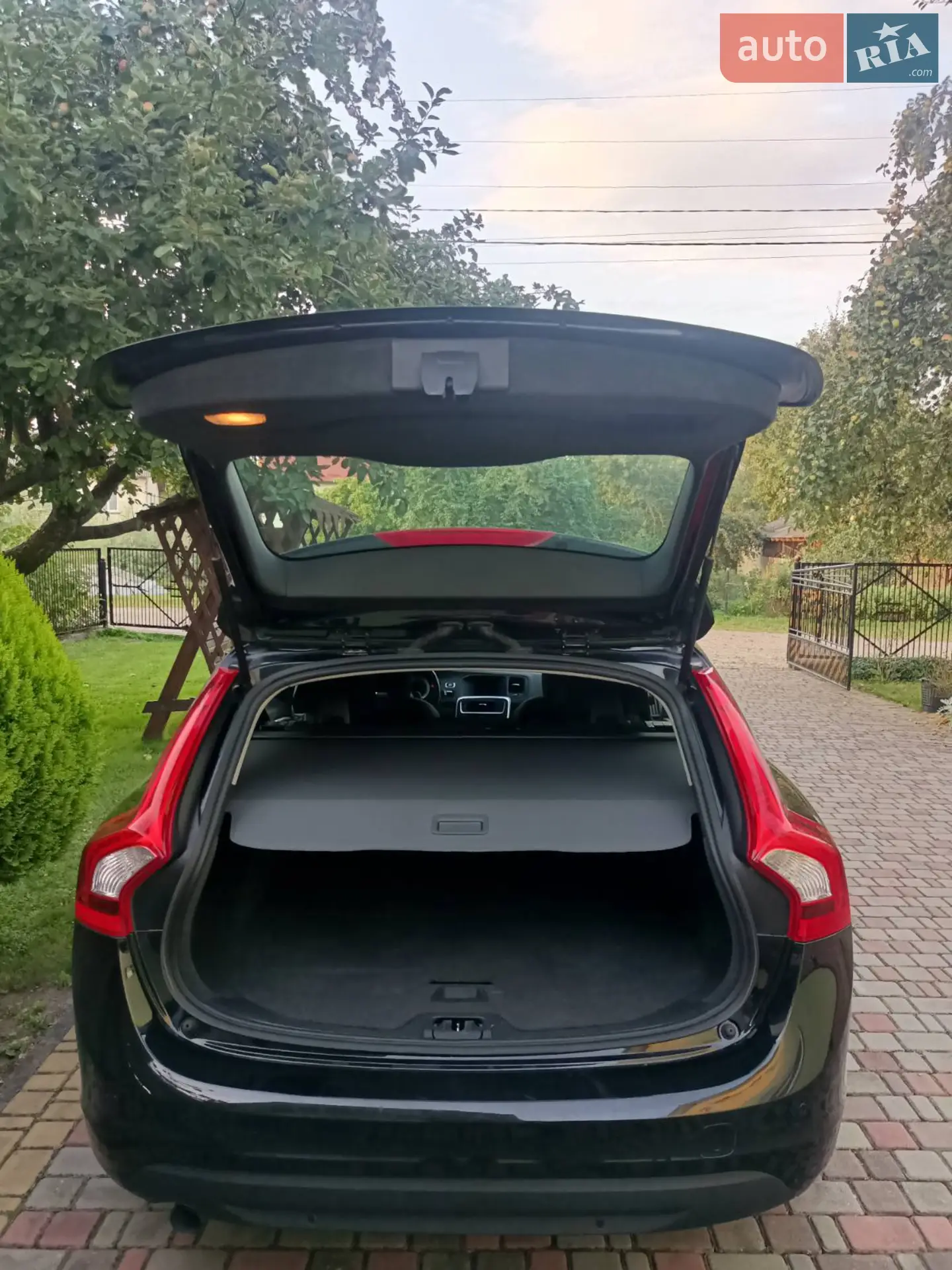 2013 Volvo V60 - мініатюра 7