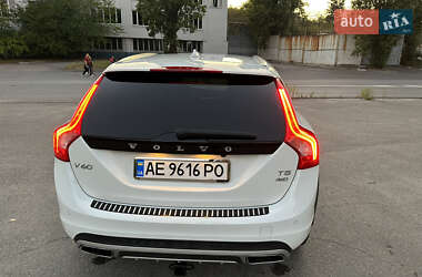 Универсал Volvo V60 2015 в Днепре