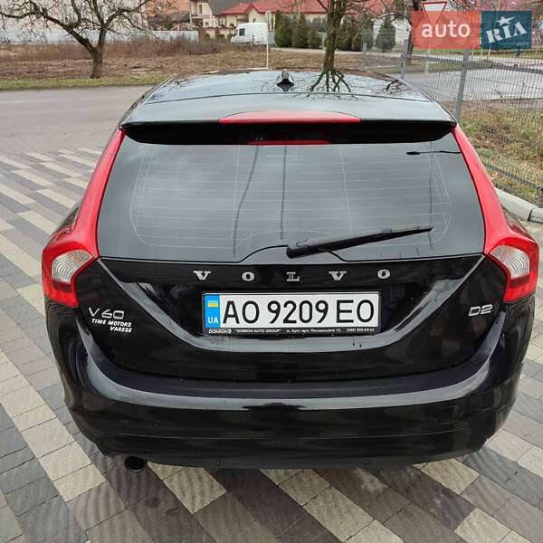 Универсал Volvo V60 2015 в Ужгороде