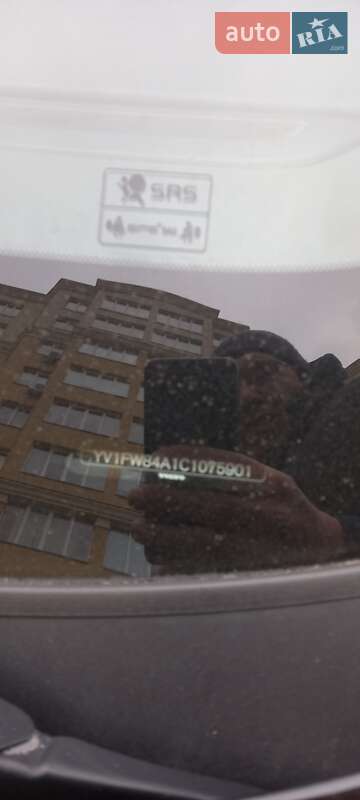 Универсал Volvo V60 2012 в Киеве