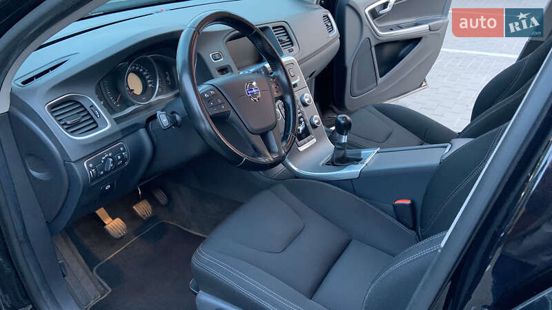 Універсал Volvo V60 2015 в Луцьку фото 18 Універсал Volvo V60 2015 в Луцьку
