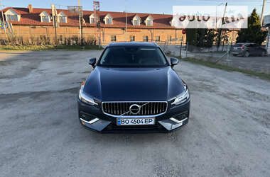 Універсал Volvo V60 2020 в Бережанах