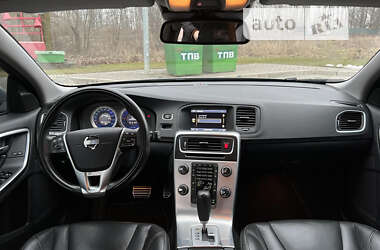 Универсал Volvo V60 2012 в Черноморске