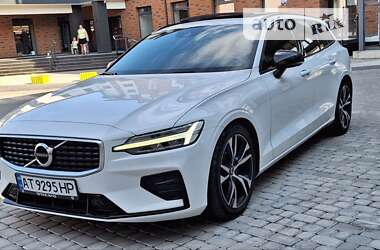 Универсал Volvo V60 2020 в Коломые