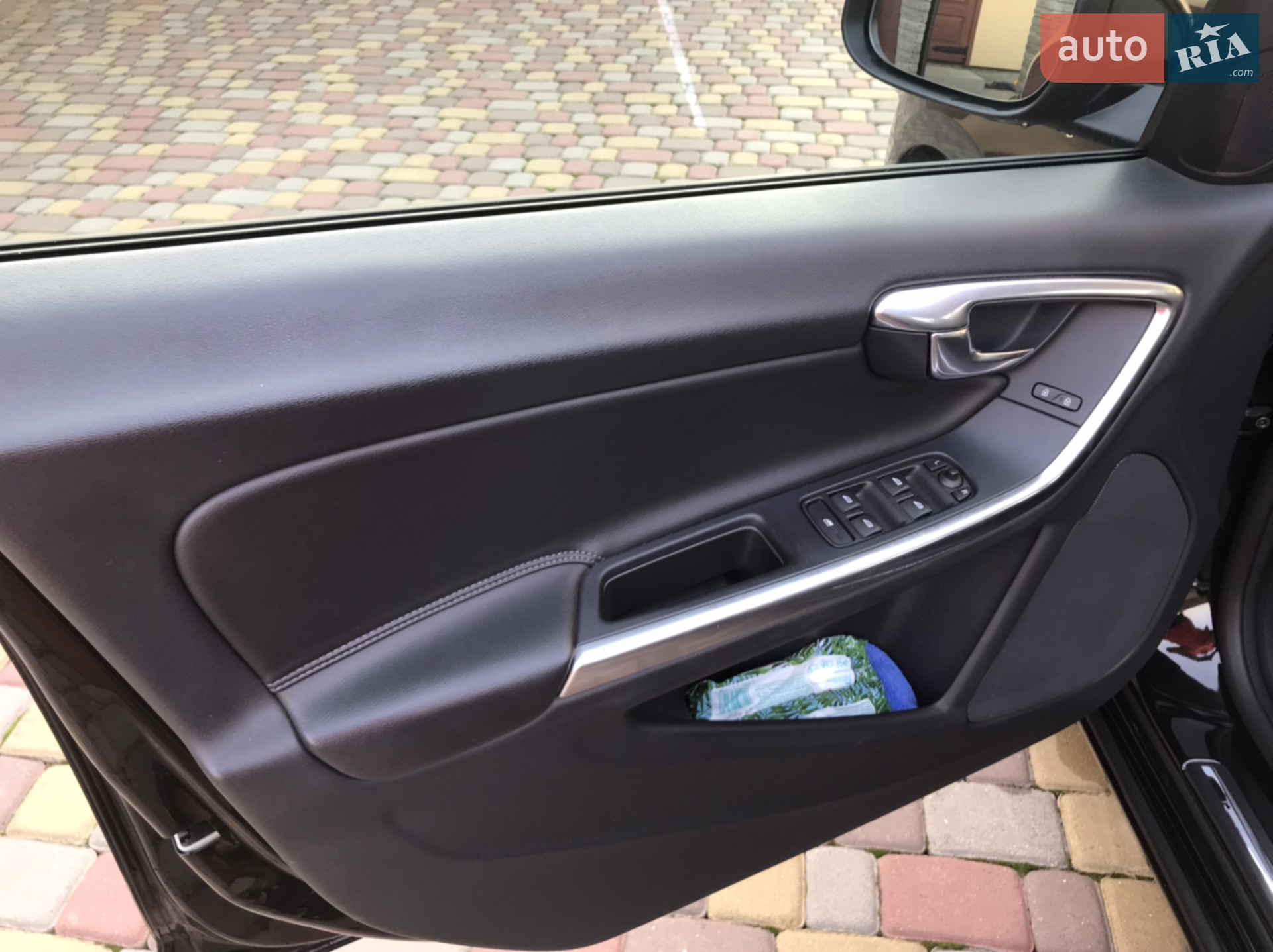 2017 Volvo V60 - мініатюра 25