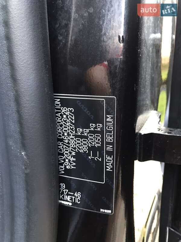 Универсал Volvo V60 2017 в Калуше