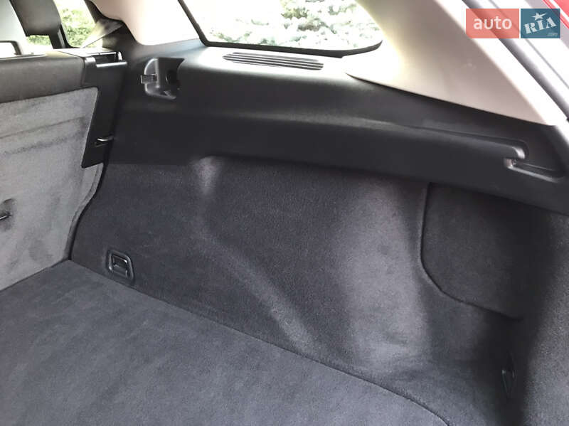 Универсал Volvo V60 2017 в Калуше