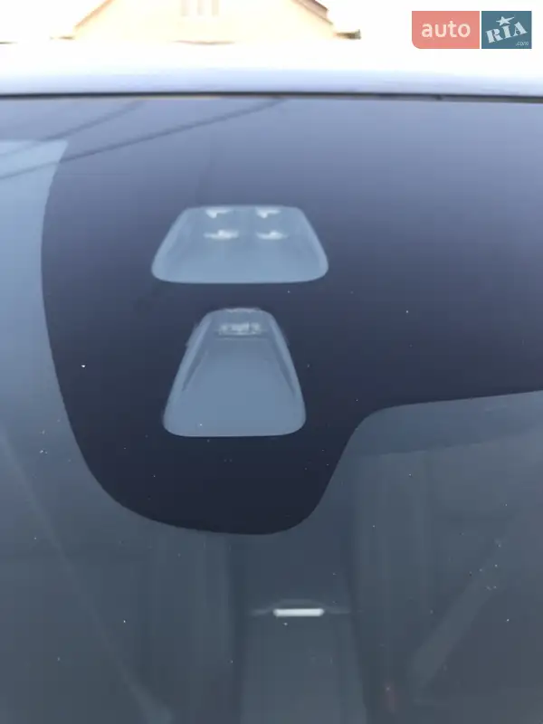 Volvo V60 2017 VIN YV1FW7880H2372273 фото оголошення 42 з 87
