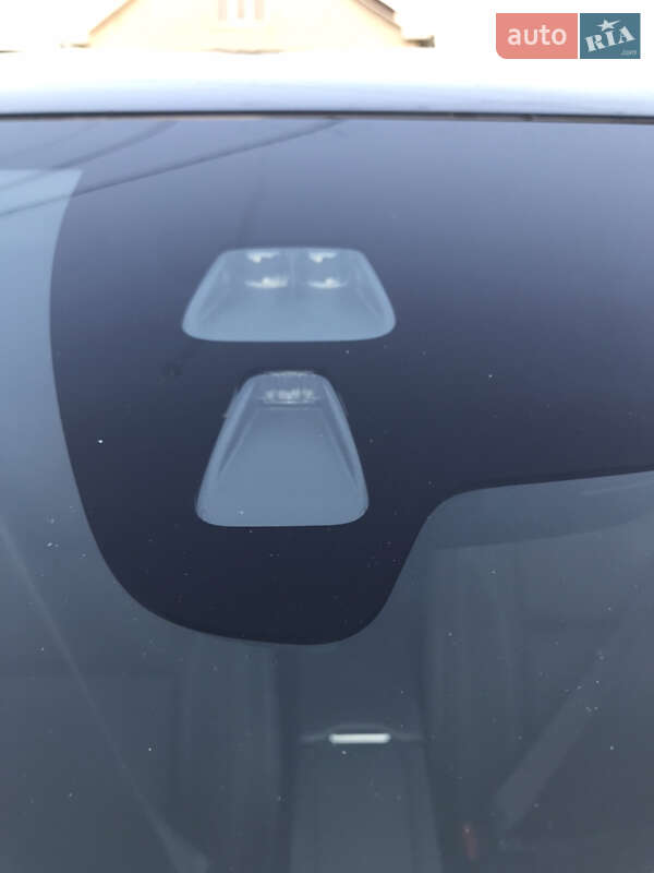 Универсал Volvo V60 2017 в Калуше