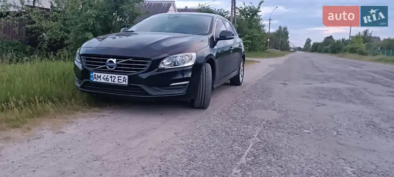 Volvo V60 2014