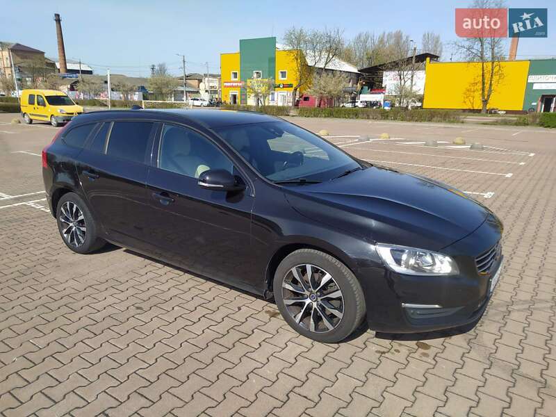 Универсал Volvo V60 2018 в Житомире