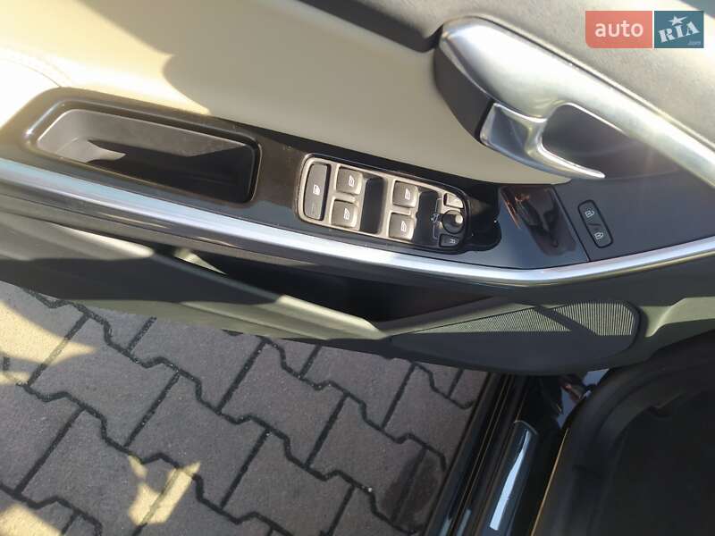 Универсал Volvo V60 2018 в Житомире