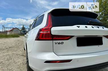 Универсал Volvo V60 2019 в Киеве