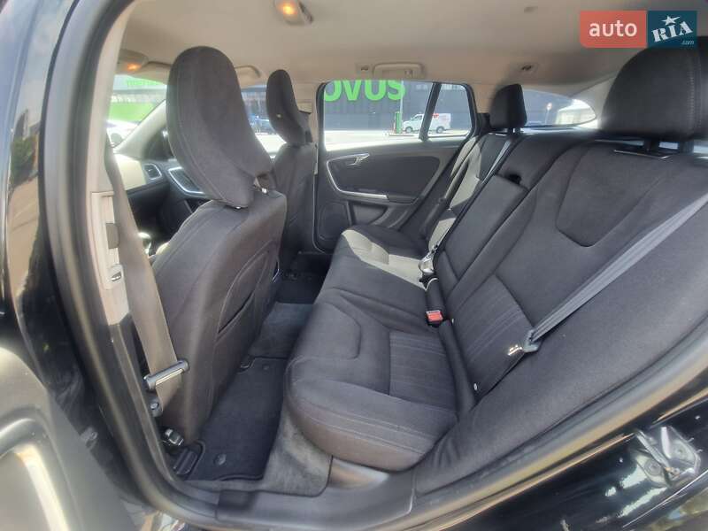 Универсал Volvo V60 2012 в Киеве