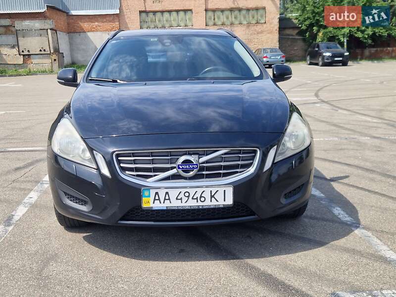 Volvo V60 2012