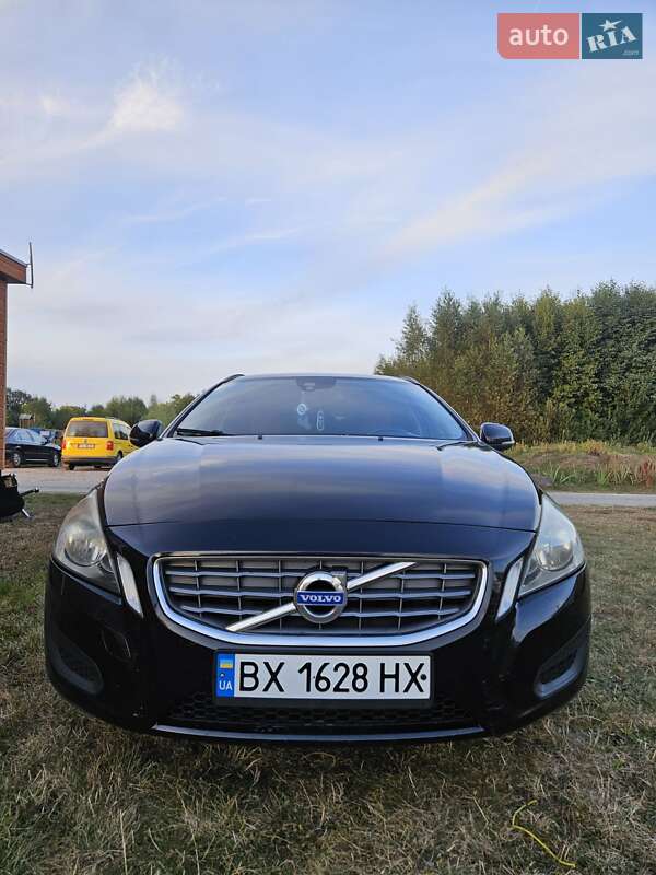 Volvo V60 2011