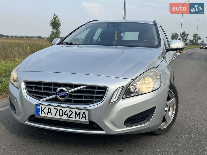Універсал Volvo V60 2011 в Києві