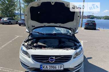 Універсал Volvo V60 2014 в Києві