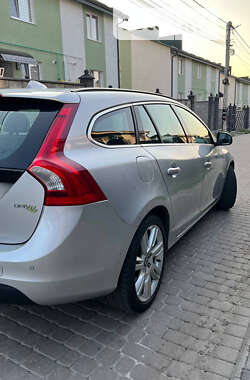 Универсал Volvo V60 2012 в Ровно