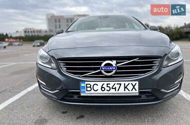 Универсал Volvo V60 2015 в Львове