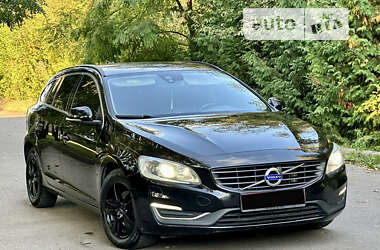 Универсал Volvo V60 2015 в Ровно