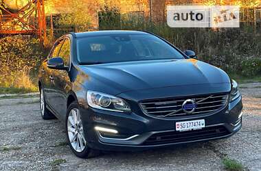 Универсал Volvo V60 2015 в Трускавце